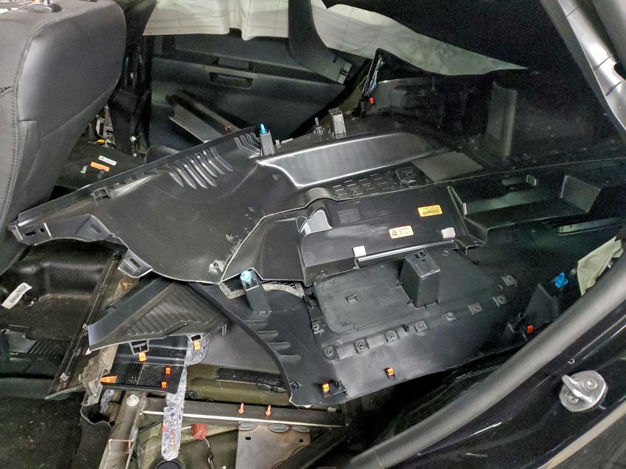 Ford Explorer Police Interceptor Image 12