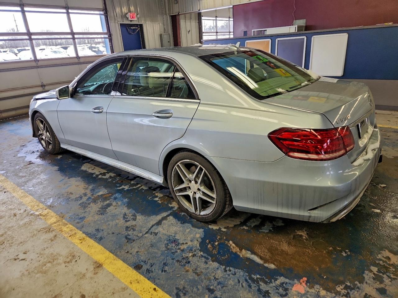 Mercedes-Benz E-Class 550 4matic Image 11