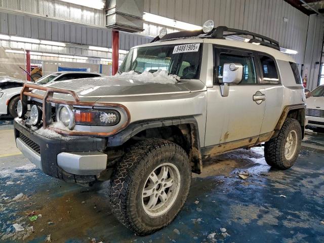  Salvage Toyota FJ Cruiser