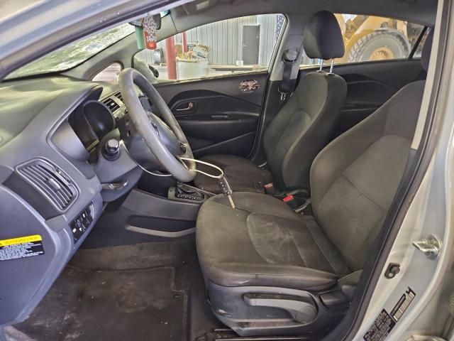Kia Rio Lx Image 12