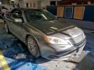 Chrysler 200 Limited Image 12