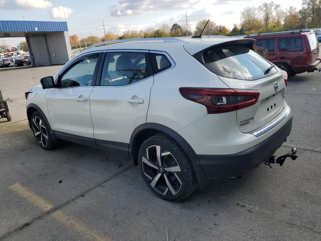 Nissan Rogue S Image 5