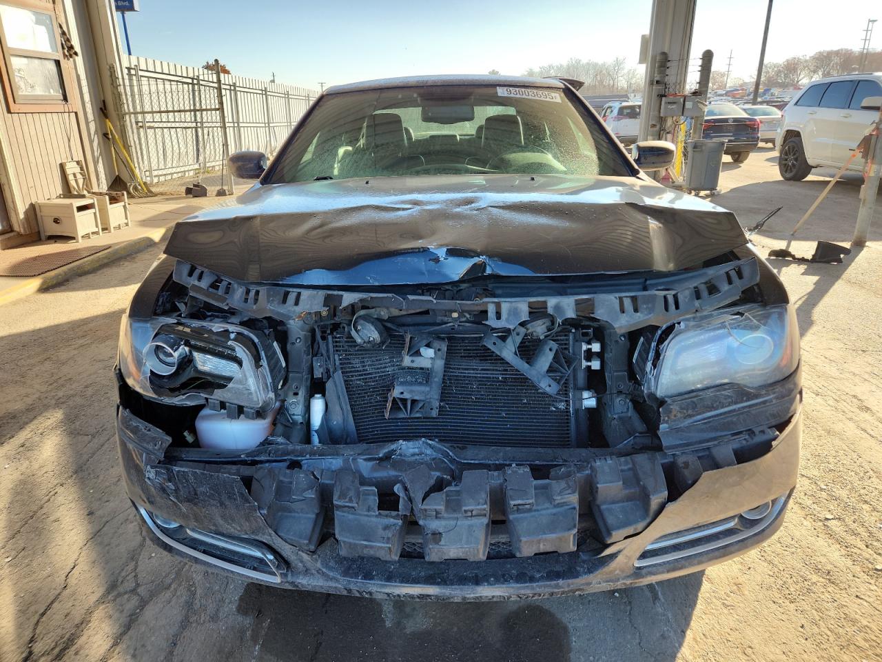 Chrysler 300 S Image 6