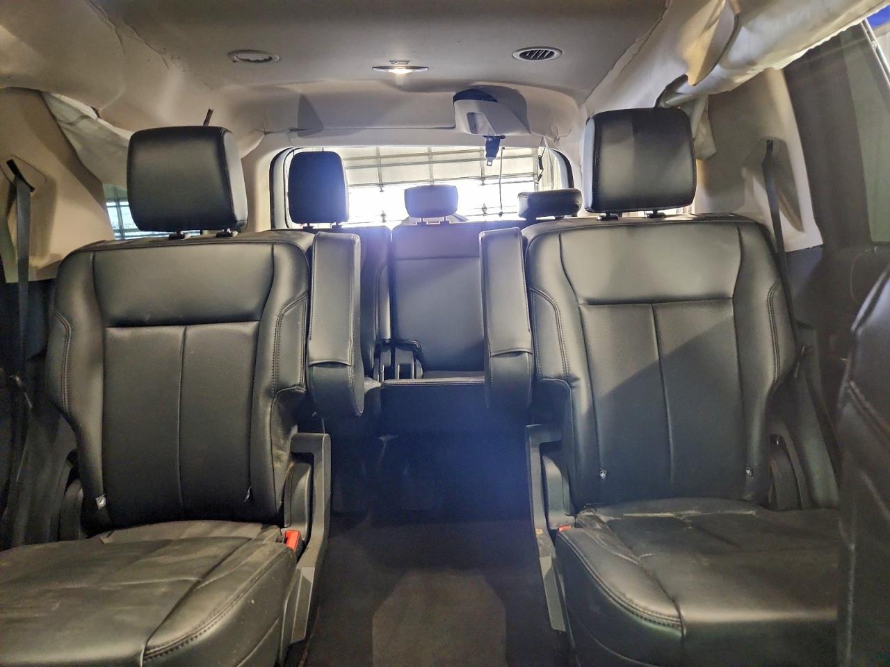 Ford Expedition Xlt Image 14