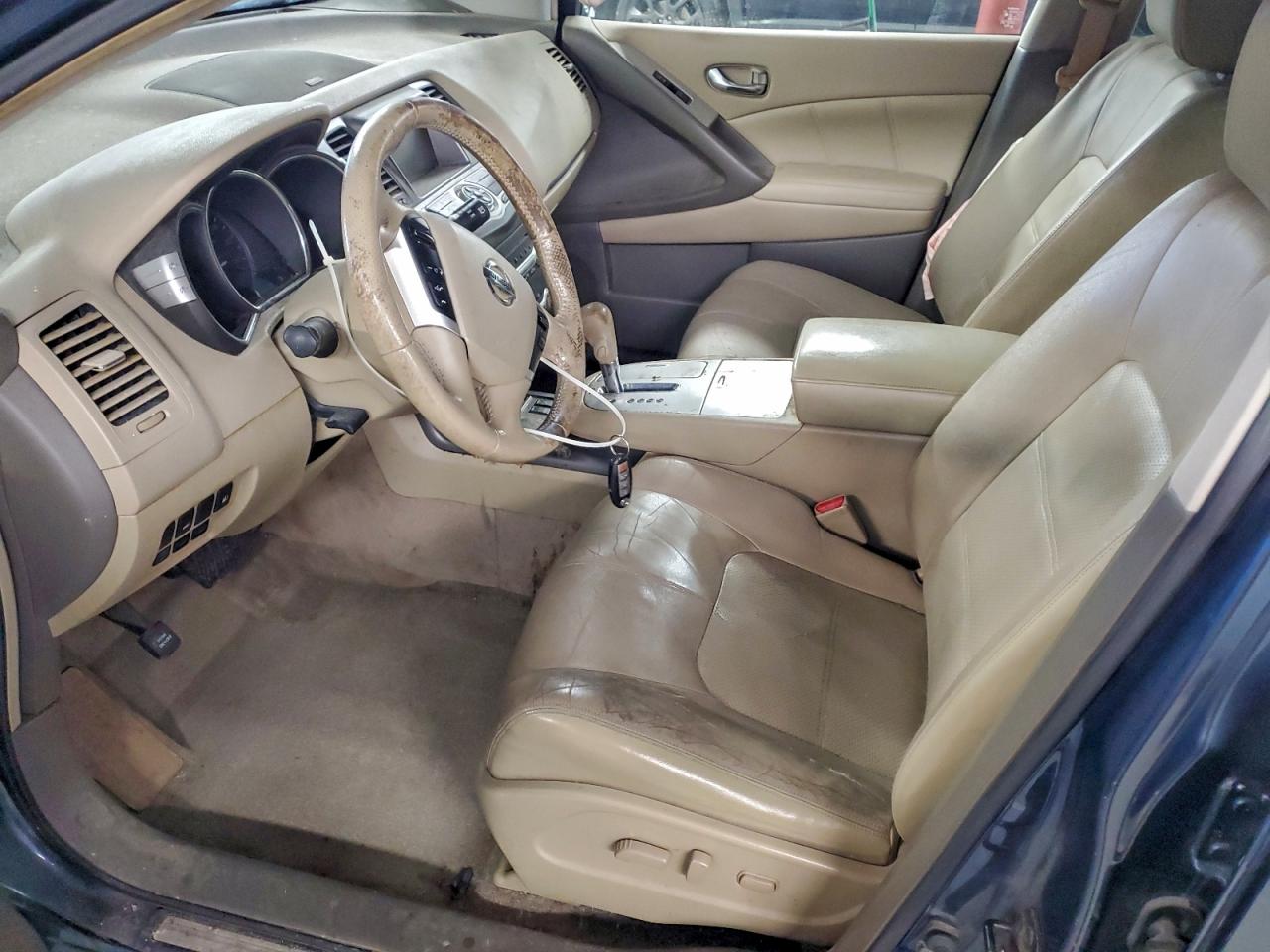 Nissan Murano S Image 8