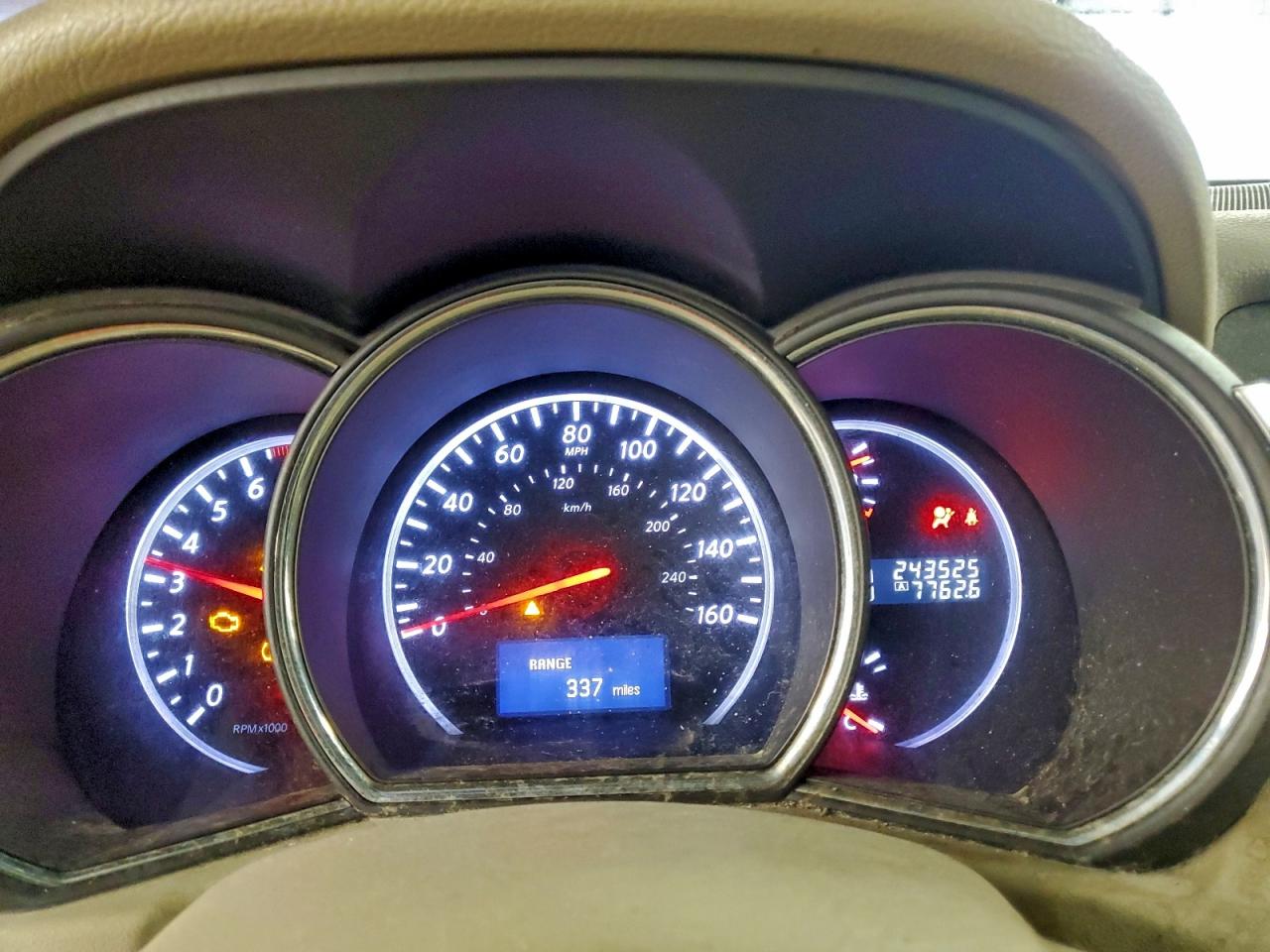 Nissan Murano S Image 3