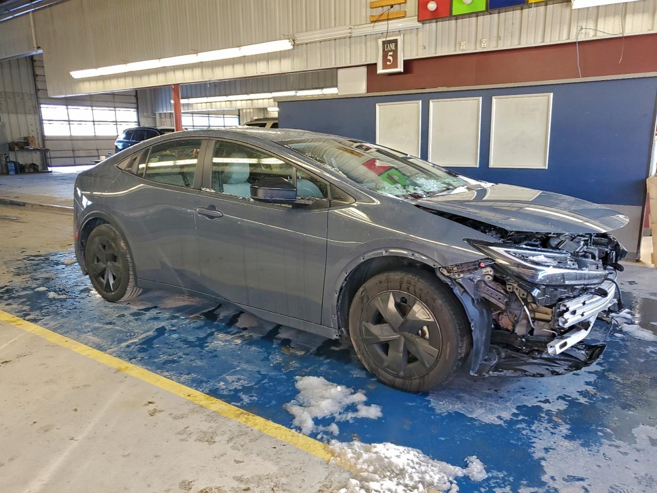 Toyota Prius Le Image 9