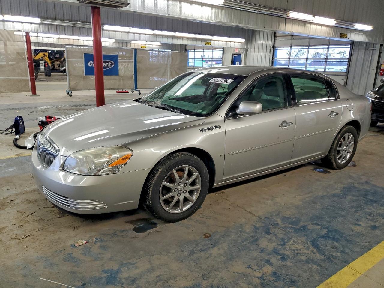 Buick Lucerne Cxl Image 1