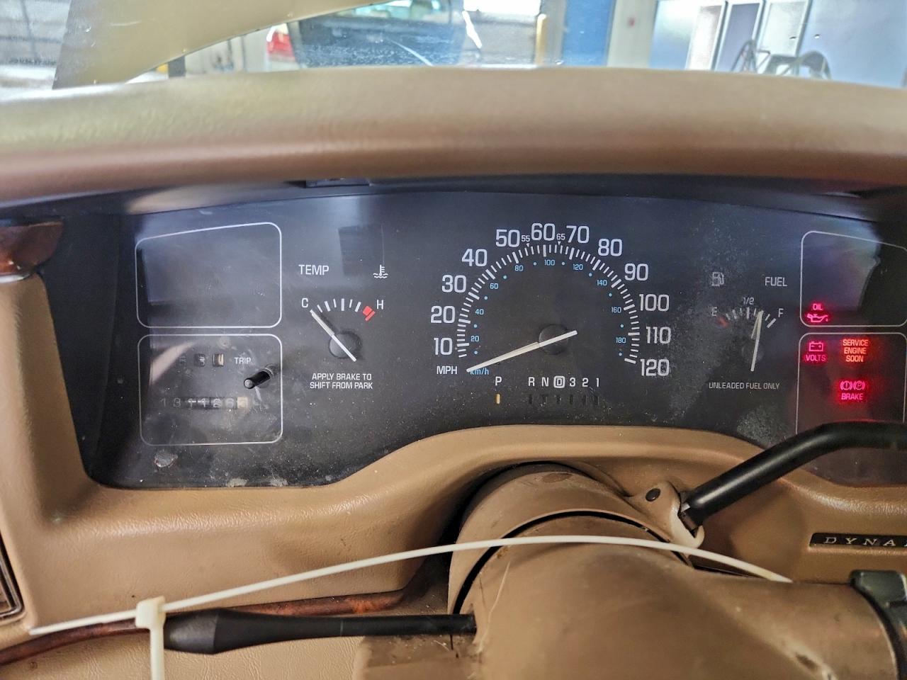 Buick Roadmaster Image 8