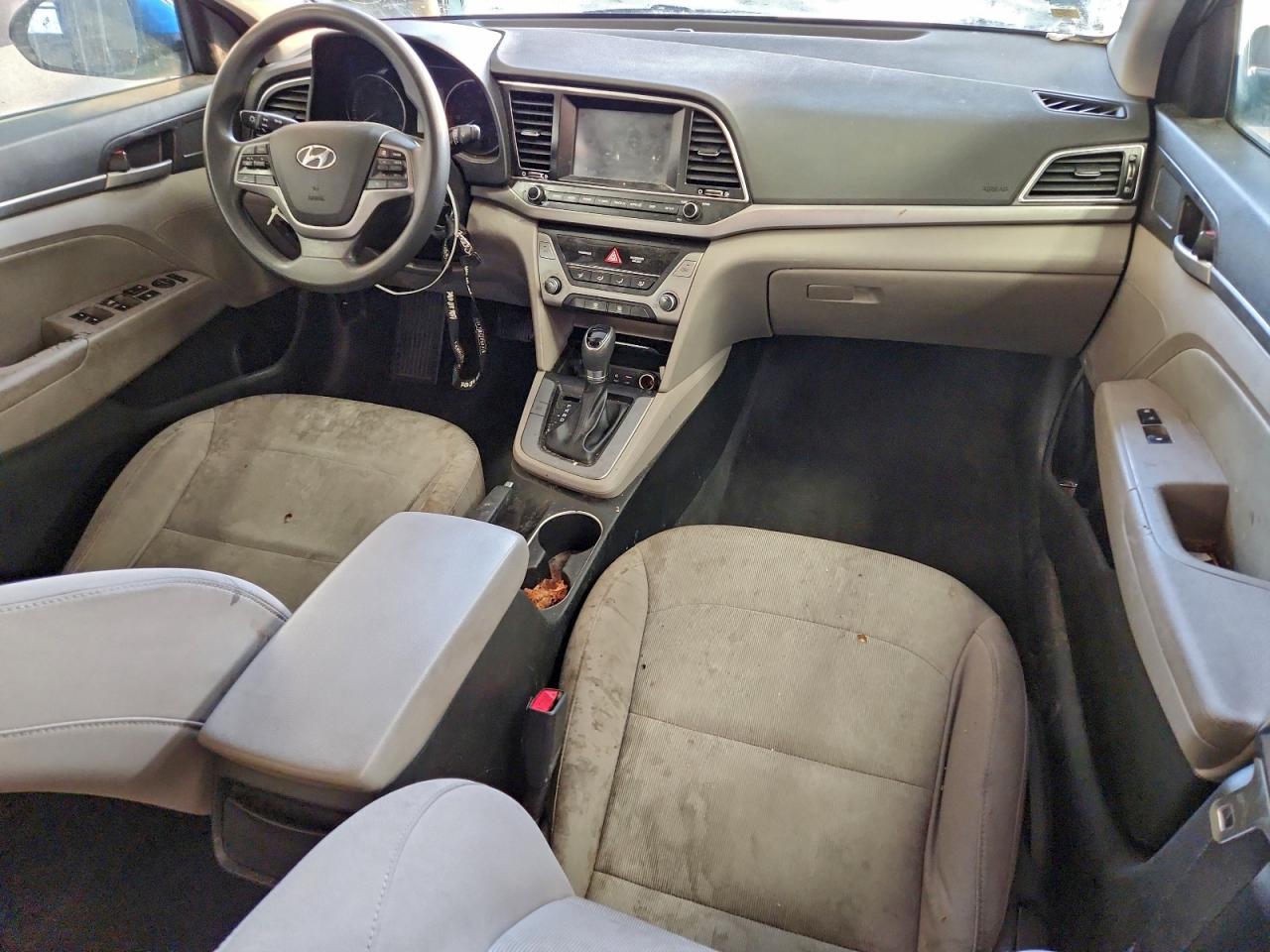 Hyundai ELANTRA Sel Image 2