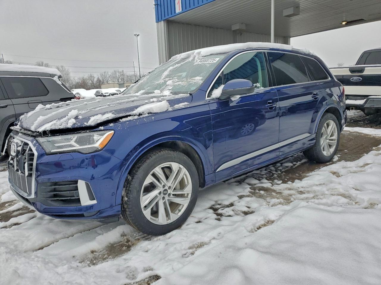 Audi Q7 Premium Plus Image 1