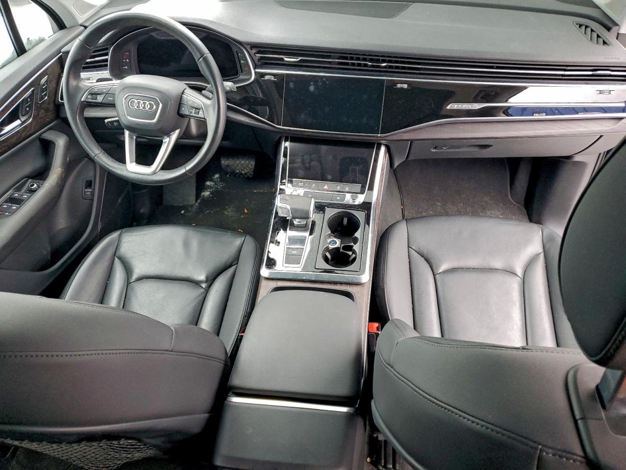 Audi Q7 Premium Plus Image 12