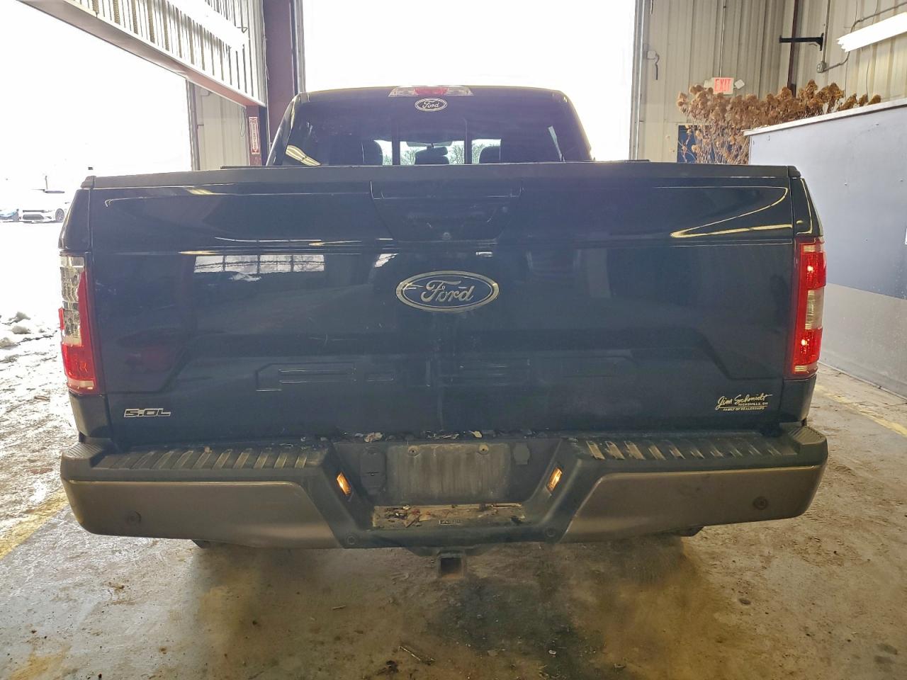 Ford F-150 Supercrew Image 12