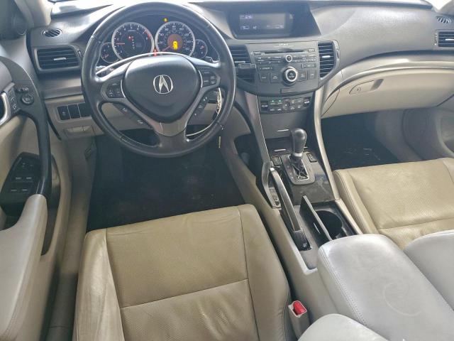 Acura TSX Image 13