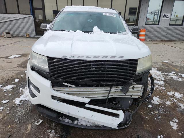 Ford Explorer Image 6