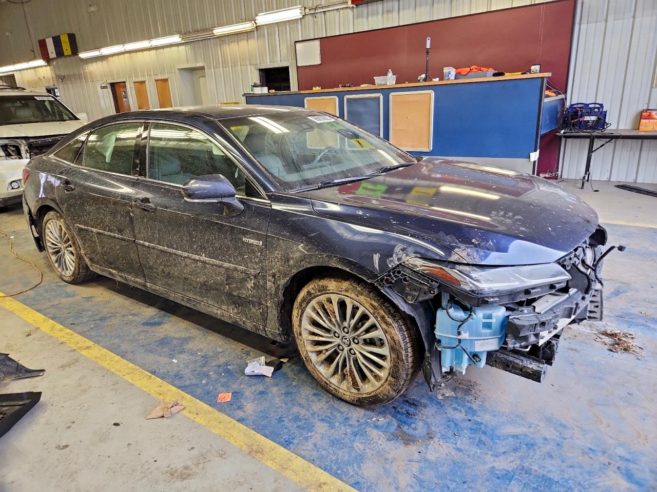 Toyota Avalon Xle Image 9