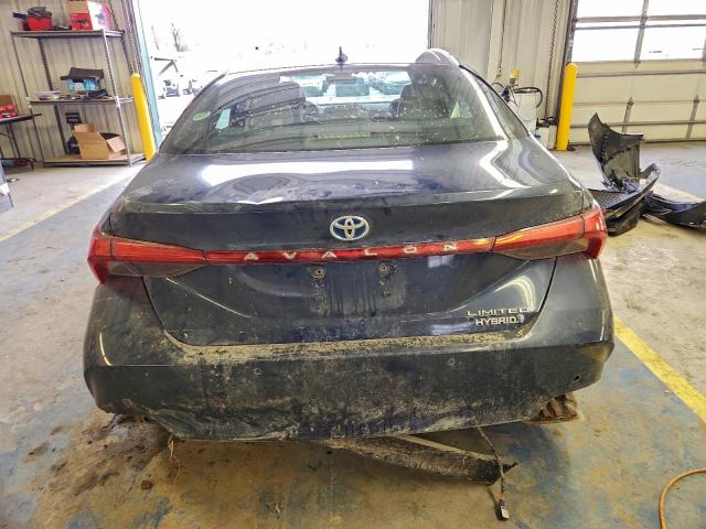 Toyota Avalon Xle Image 10