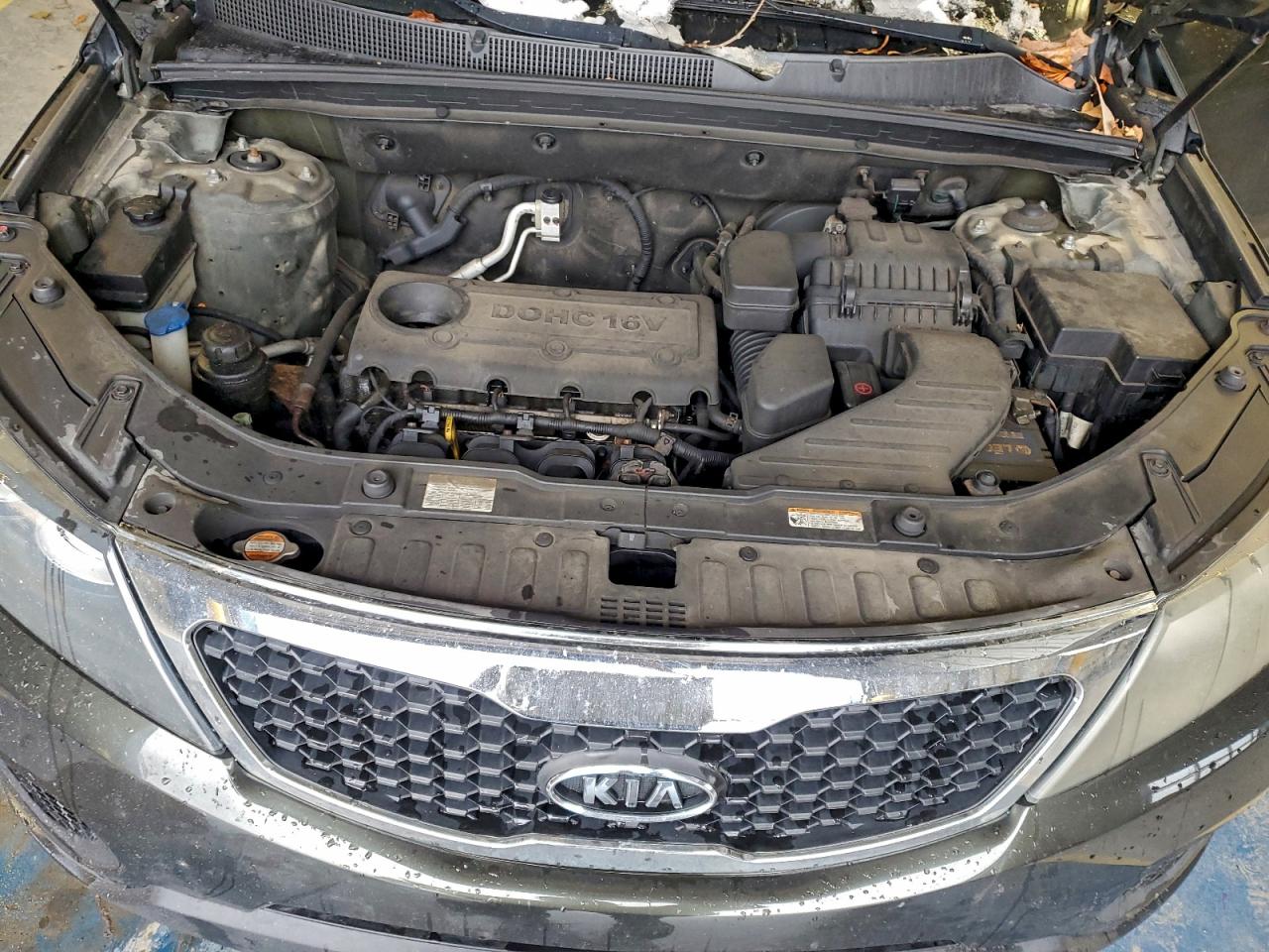 Kia Sorento Base Image 13