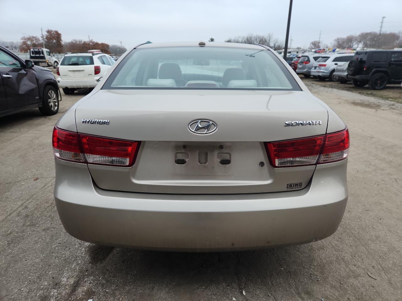Hyundai SONATA Gls Image 6