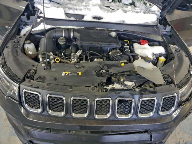 Jeep Compass Latitude Lux Image 10