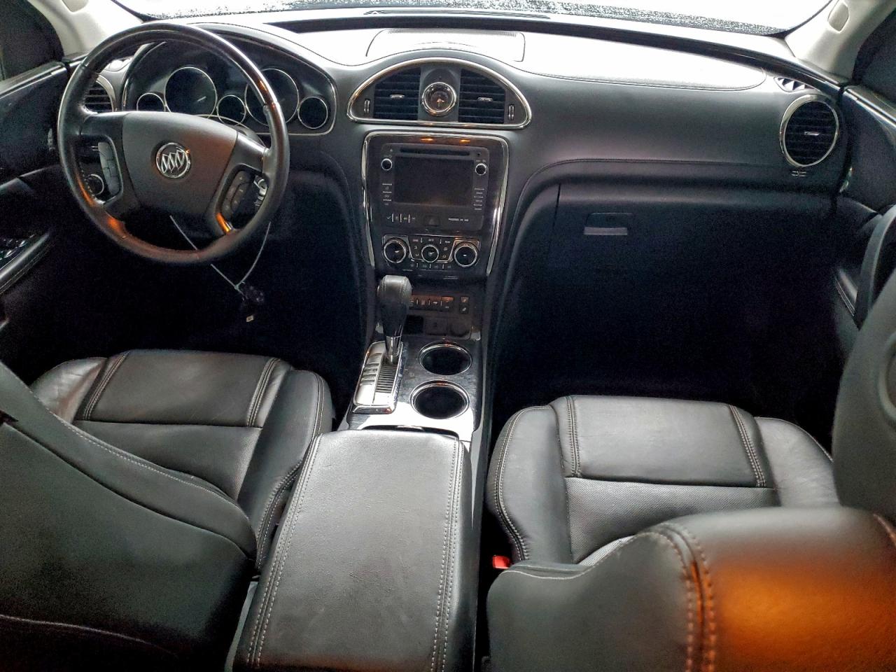 Buick Enclave Image 12