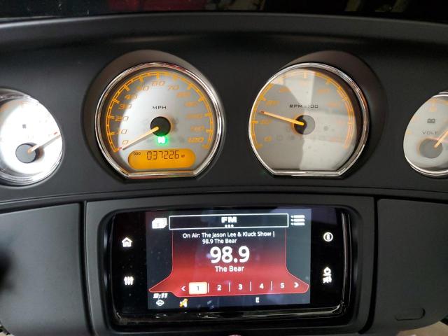 Harley-Davidson Fl Image 4