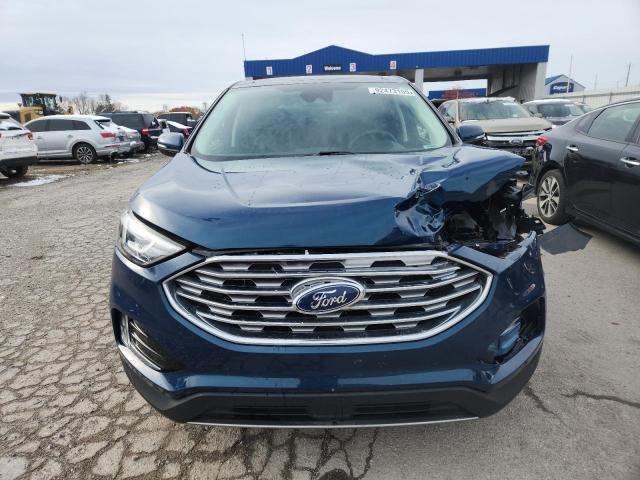 Ford Edge Titanium Image 9