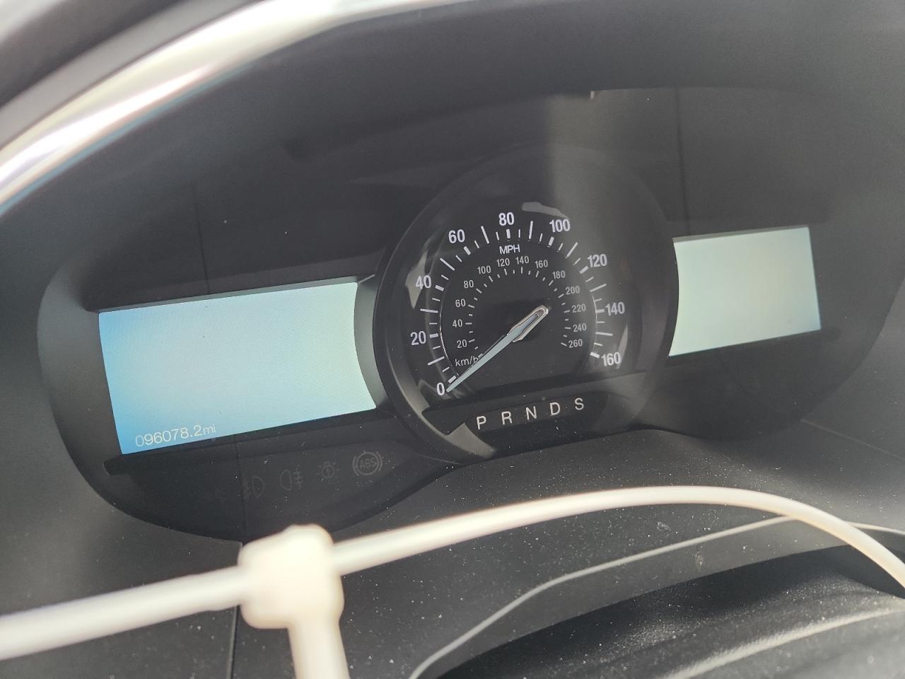 Ford Edge Titanium Image 2