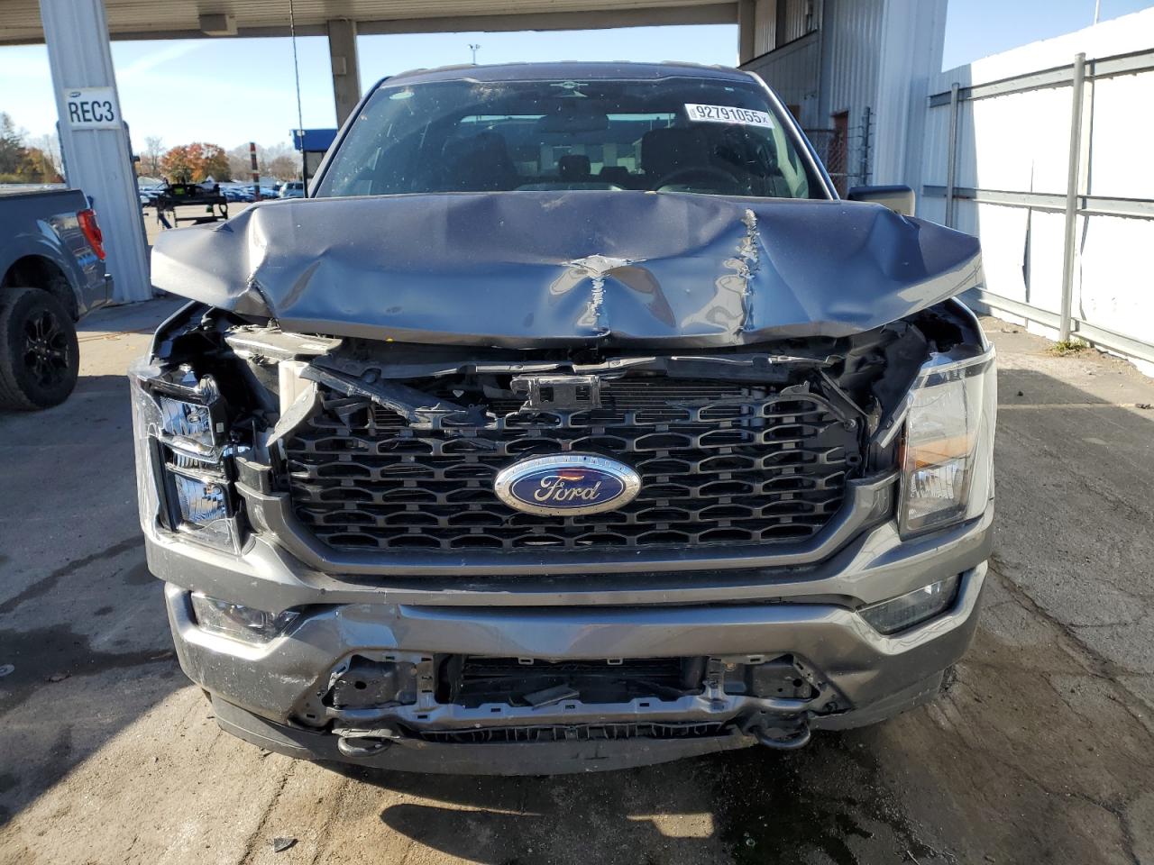 Ford F-150 Supercrew Image 5