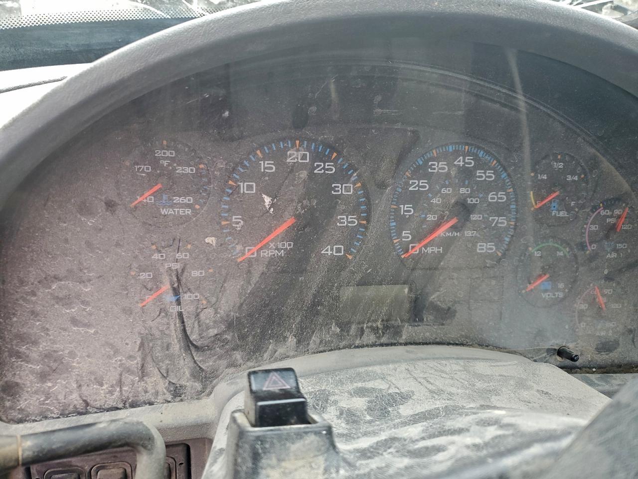 International 8000 8600 8600 Image 8