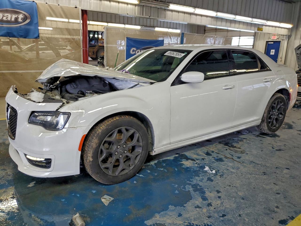 Chrysler 300 S Image 1