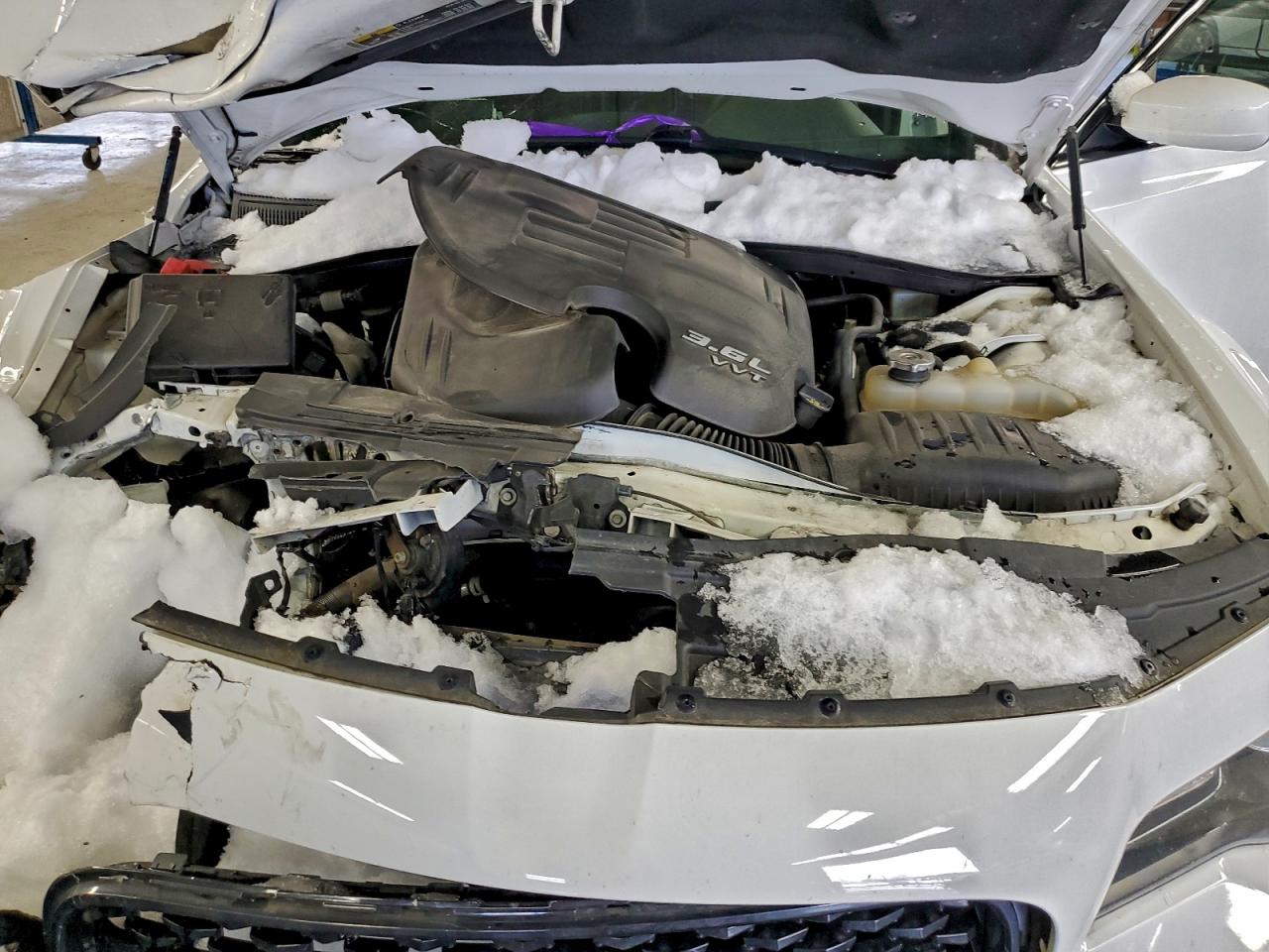 Chrysler 300 S Image 10