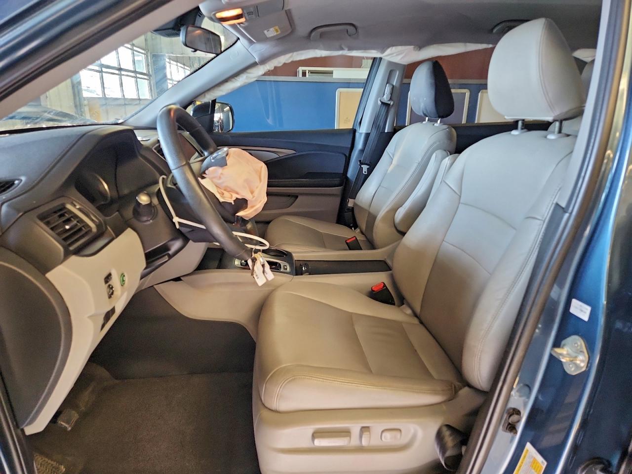 Honda Pilot Ex Image 11