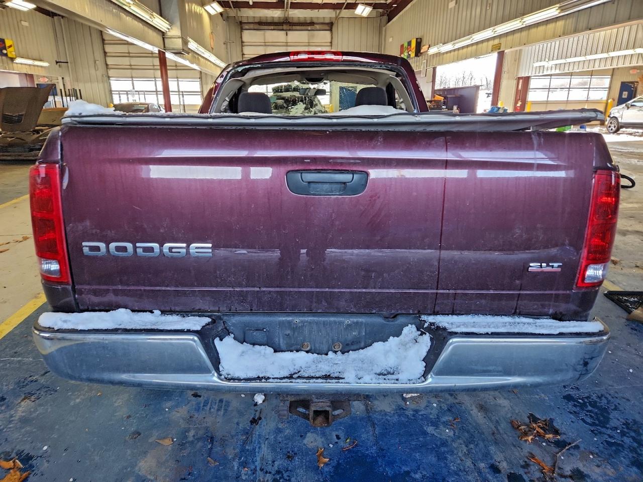 Dodge Ram 1500 St Image 9