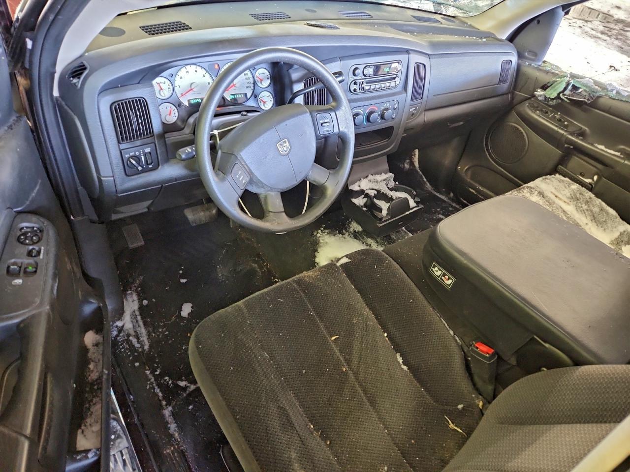 Dodge Ram 1500 St Image 11