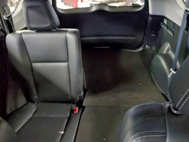 Toyota RAV4 Limited Image 12