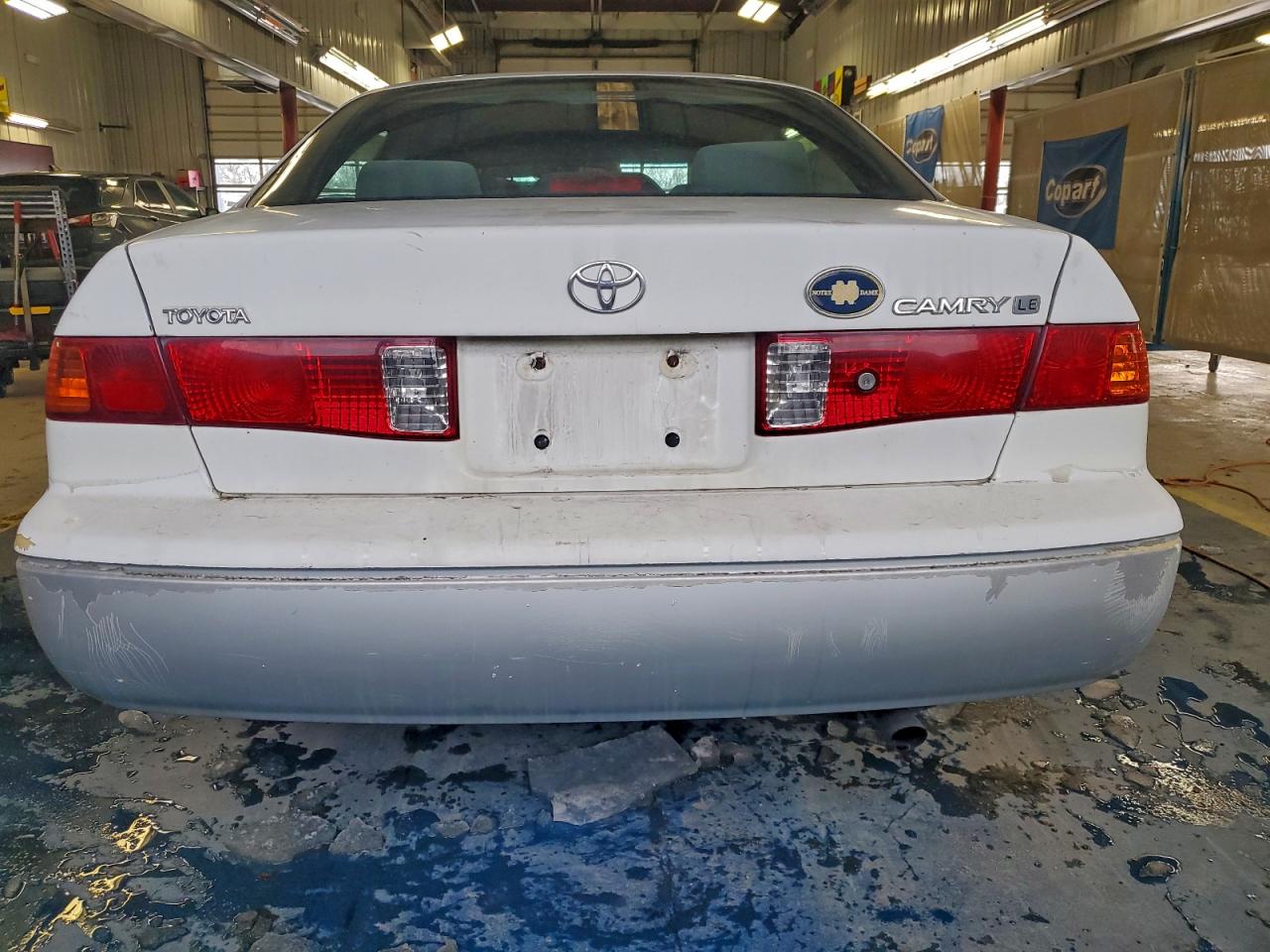 Toyota Camry Ce Image 5