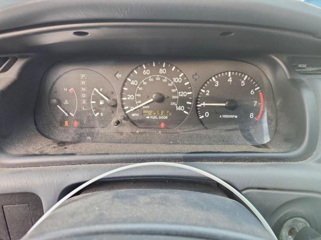 Toyota Camry Ce Image 12