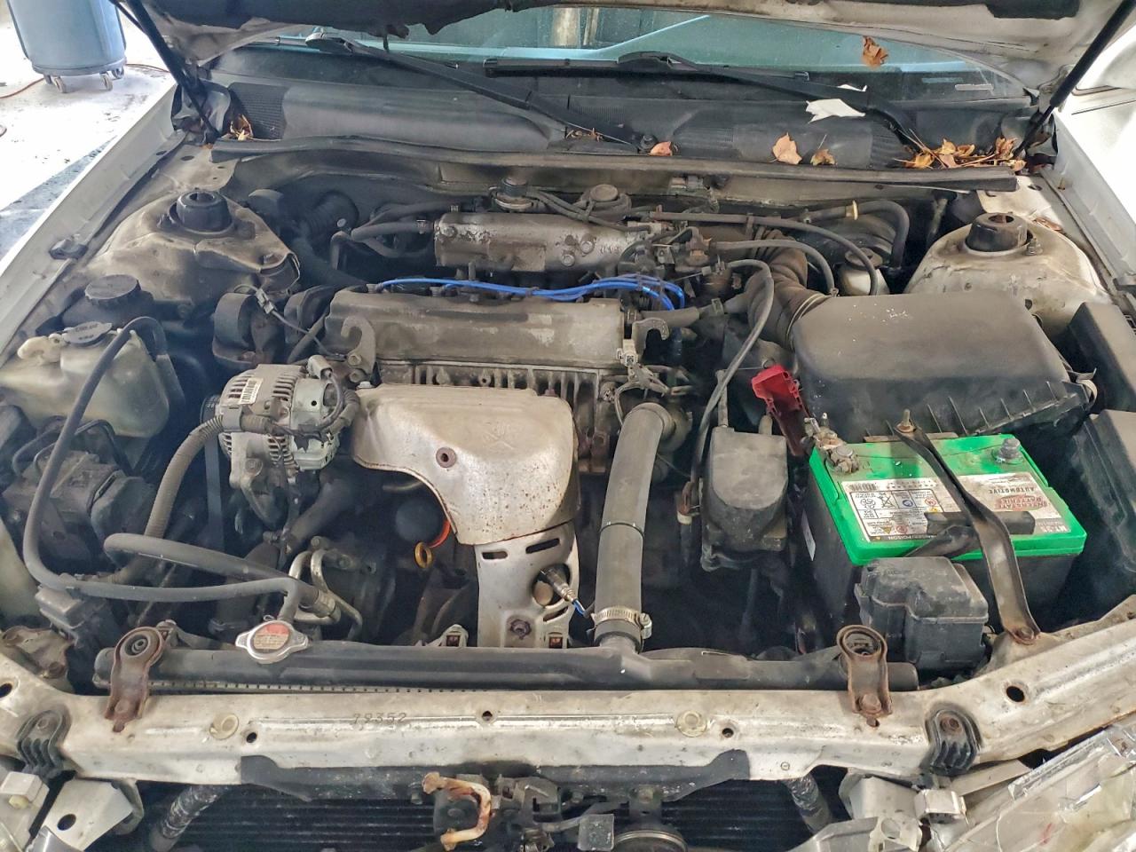 Toyota Camry Ce Image 3