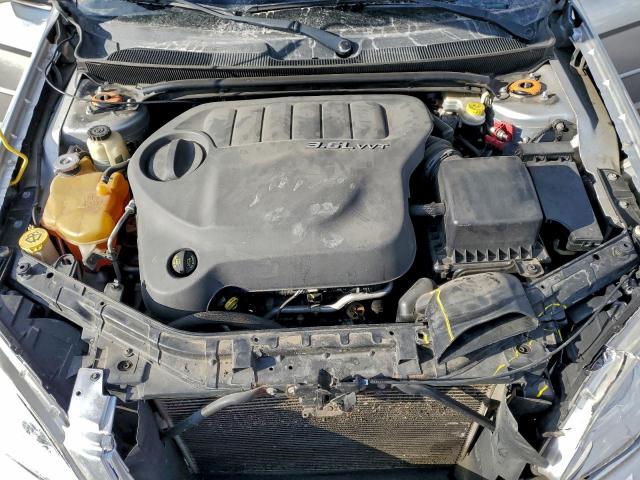 Chrysler 200 Lx Image 2