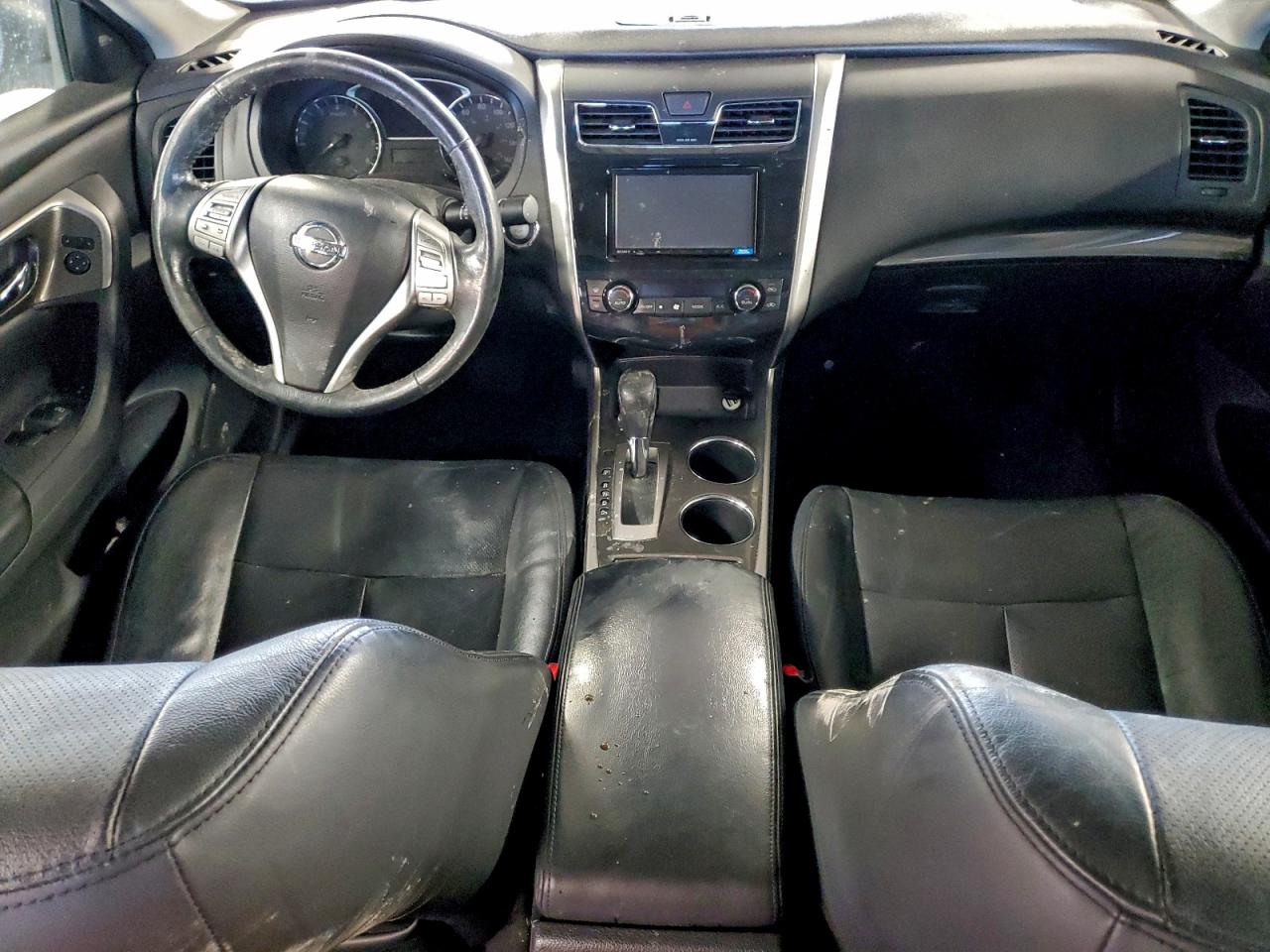 Nissan Altima 2.5 Image 2