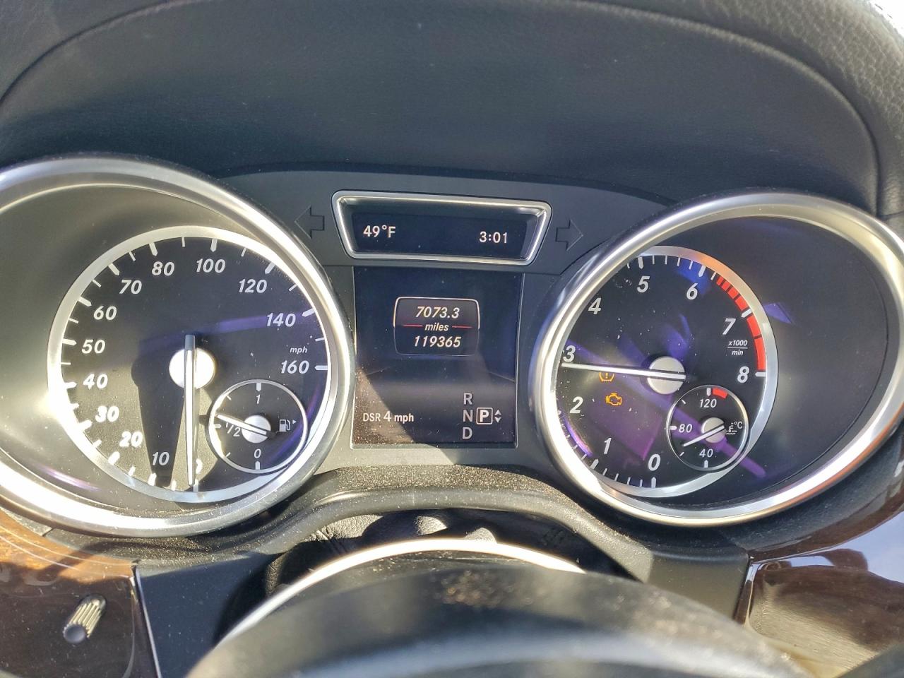 Mercedes-Benz G-Class 450 4matic Image 11