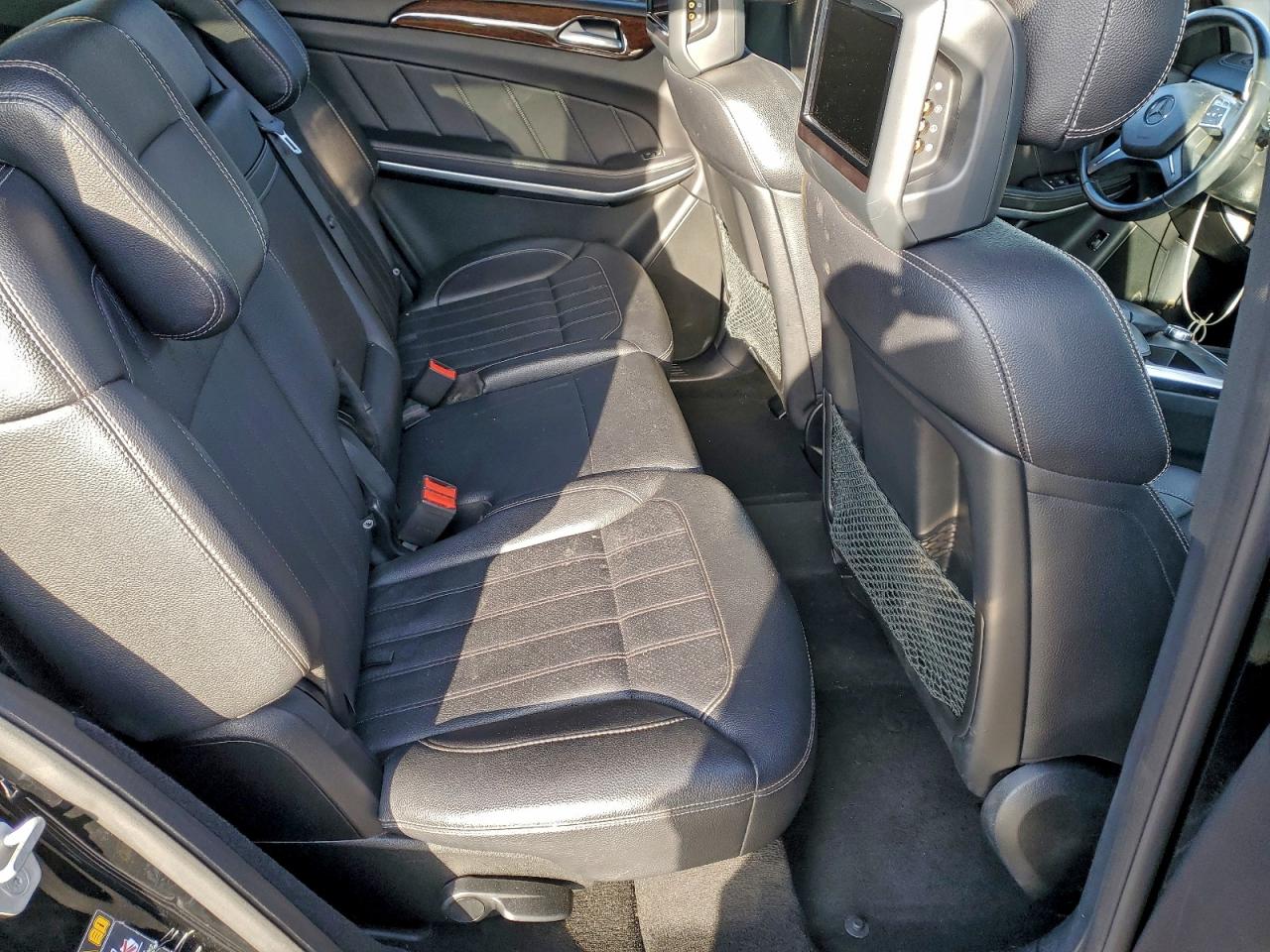 Mercedes-Benz G-Class 450 4matic Image 9