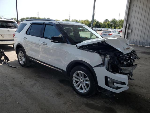 Ford Explorer Xlt Image 12