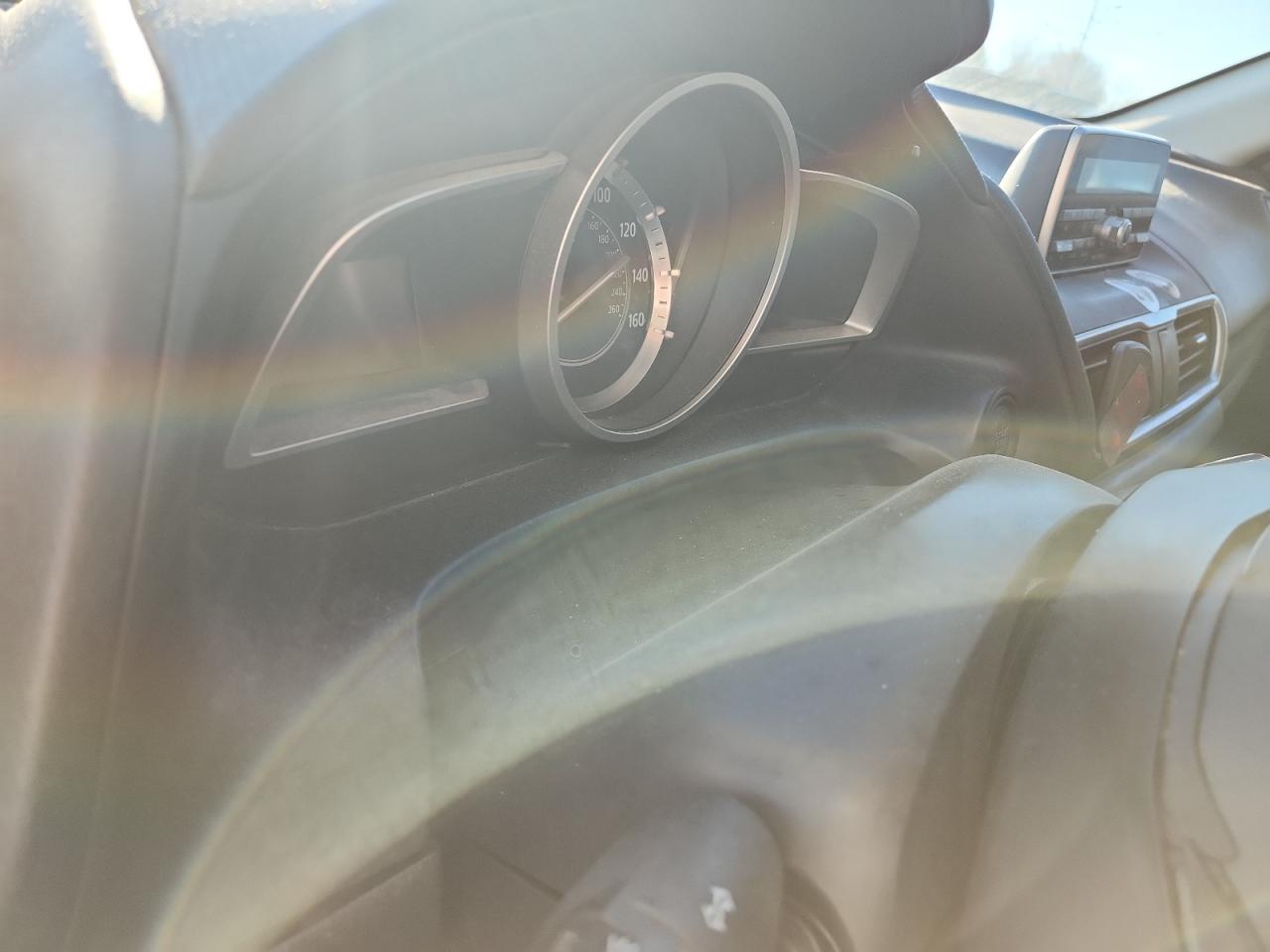 Mazda 3 Touring Image 8