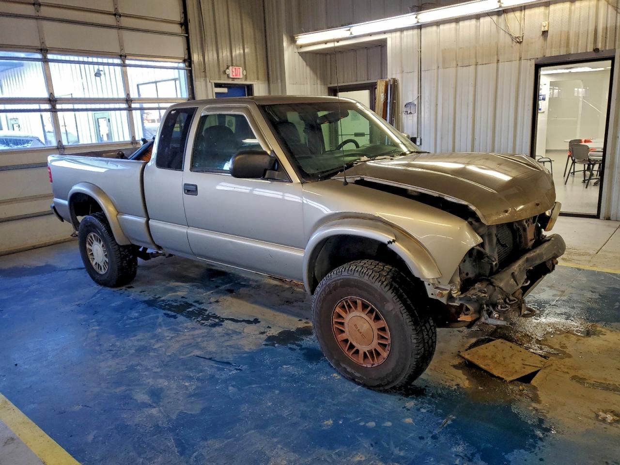 GMC Sonoma Image 8