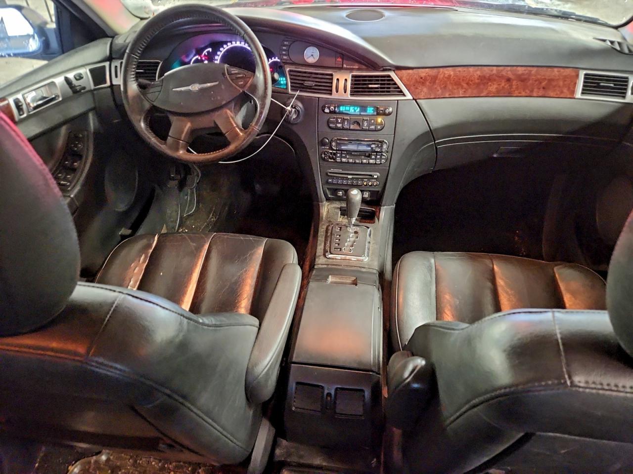 Chrysler Pacifica Touring Image 6