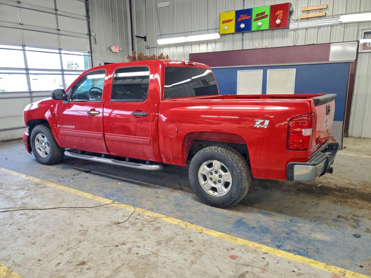 Chevrolet Silverado K1500 Lt Image 2