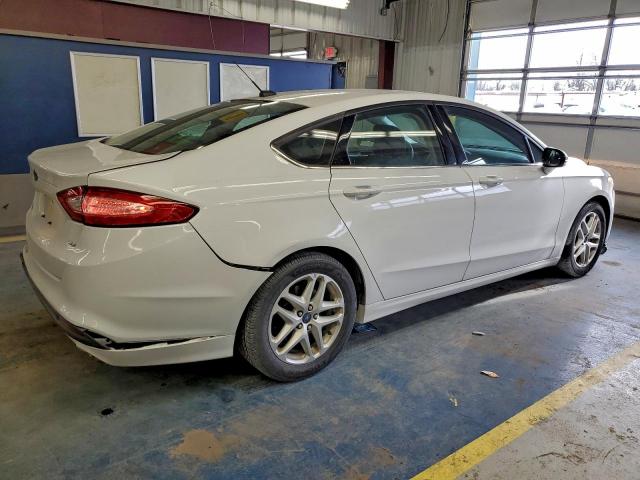 Ford Fusion Se Image 4