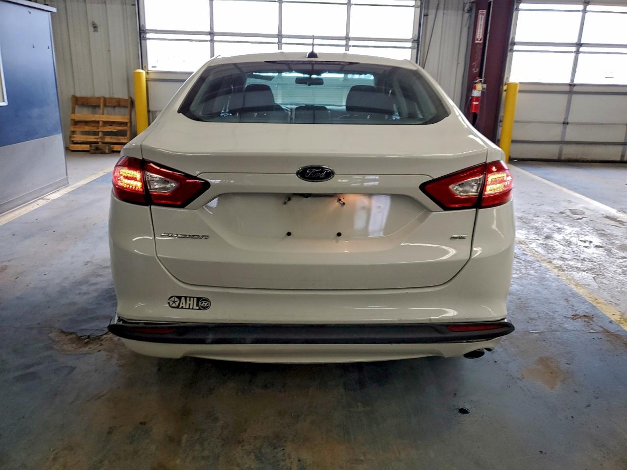 Ford Fusion Se Image 11